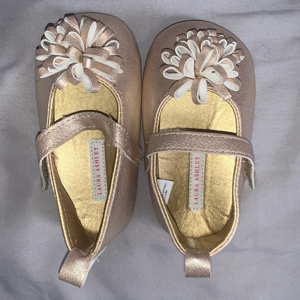Baby girl rose gold shoes